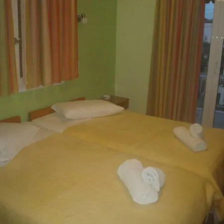 Hotel Anna Christina Kamena Vourla